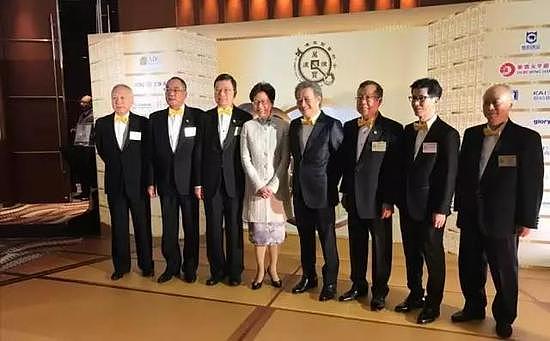 万豪金业成为香港金银业贸易场2018“新宠”，万豪金业正规资质查询！