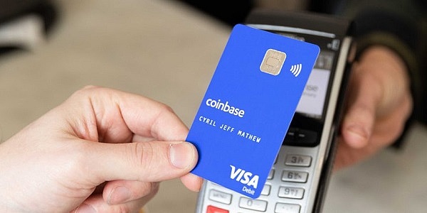 推动加密货币日常支付应用 Coinbase 推出 Visa 借记卡